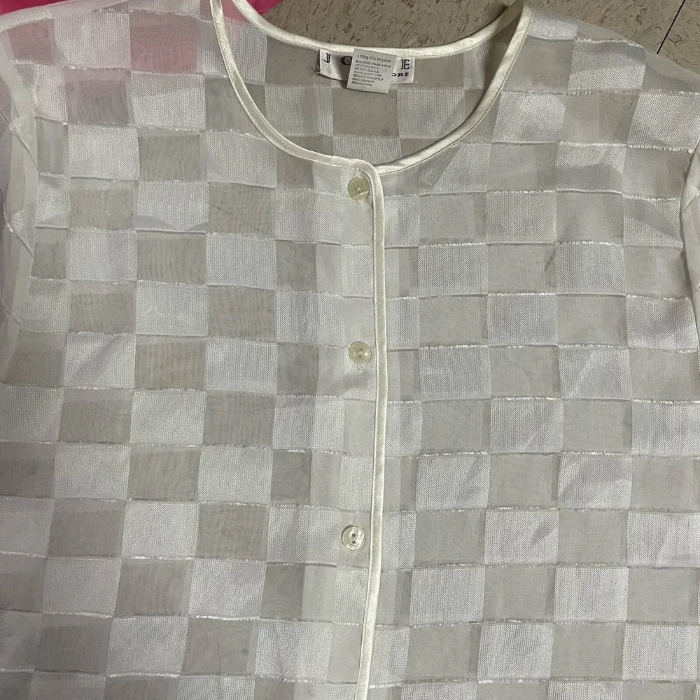 Vintage JOSIE By NATORI‎ Sz M Ivory Checkerboard Sheer Button Front Shirt Lounge